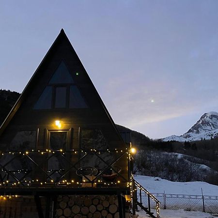 View Vila Kazbegi Exterior foto